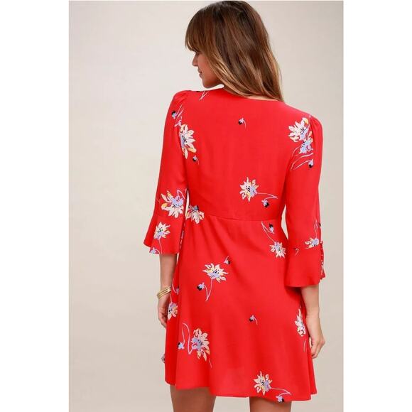 Free People Time On My Side Wrap Dress in Red Floral Sz Medium - Picture 2 of 10